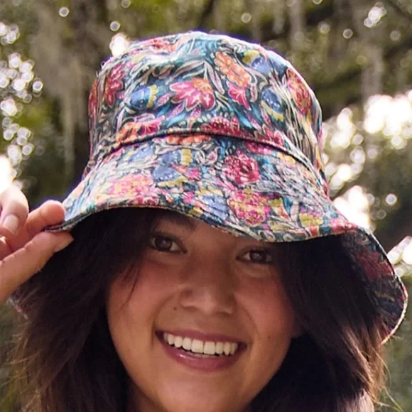 Natural Life Printed Velvet Bucket Hat - Picture 1 of 7